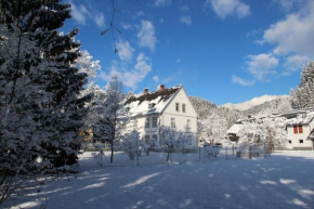 Отель Villa Alpenchic, Нёч-Им-Гайльталь